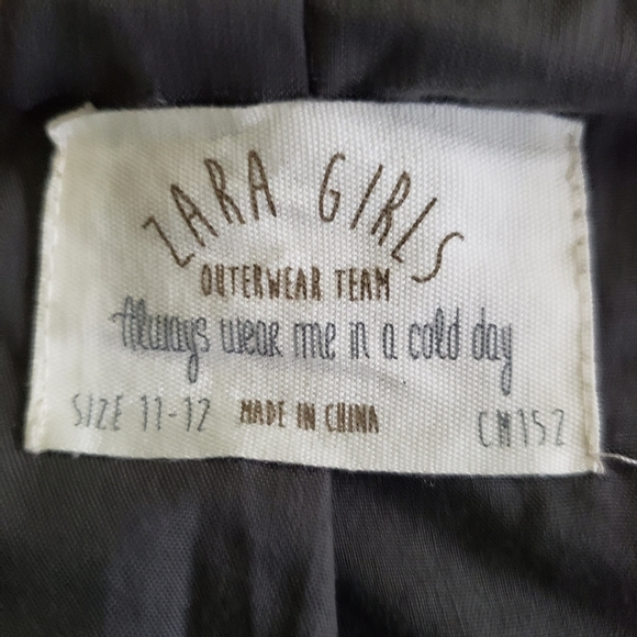 ZARA GIRLS FUR VEST SLEEVELESS OUTERWEAR 11-12 - Picture 7 of 8